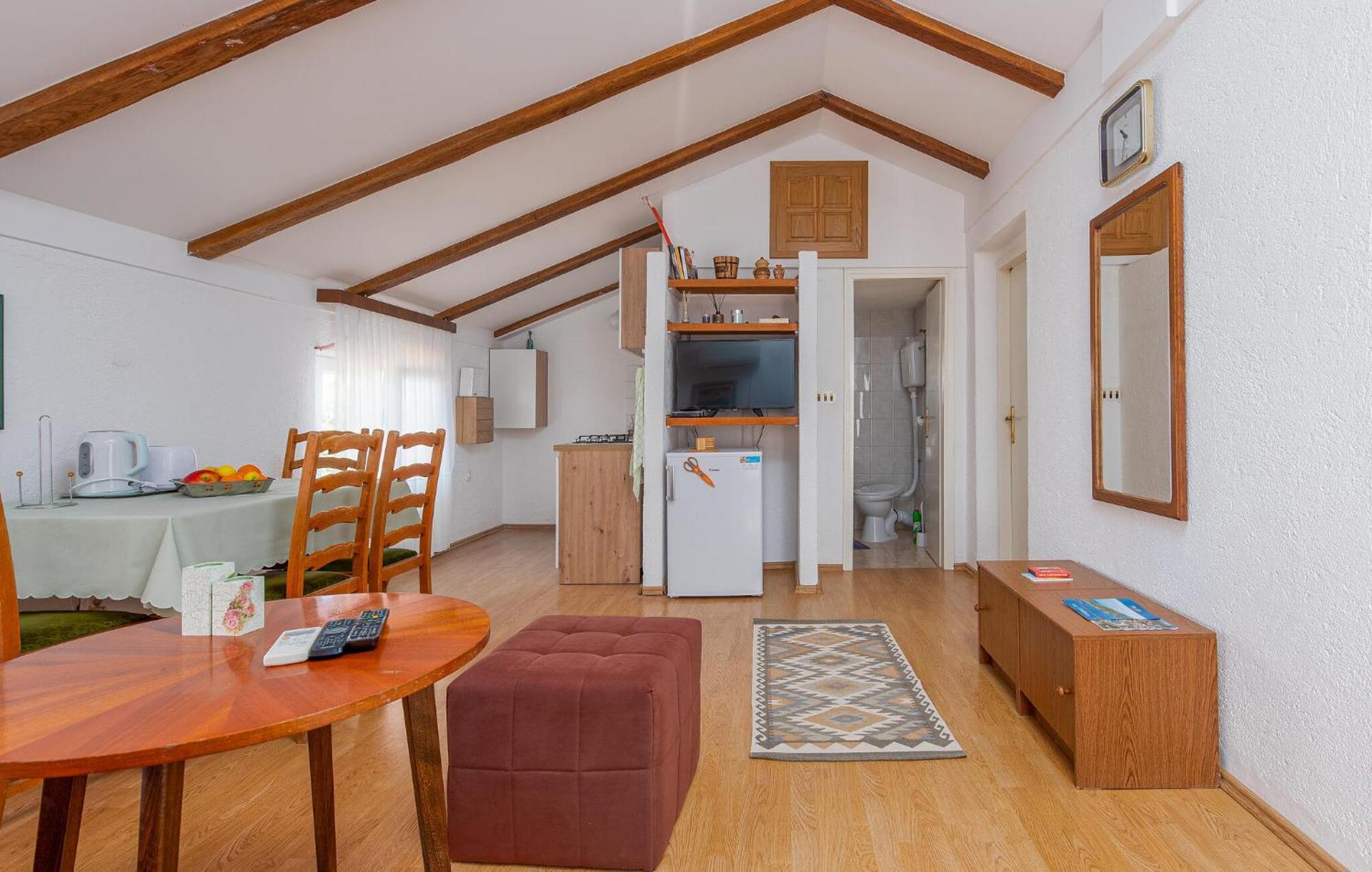 Nice Apartment In Potocnica With House Sea View Borovići Extérieur photo