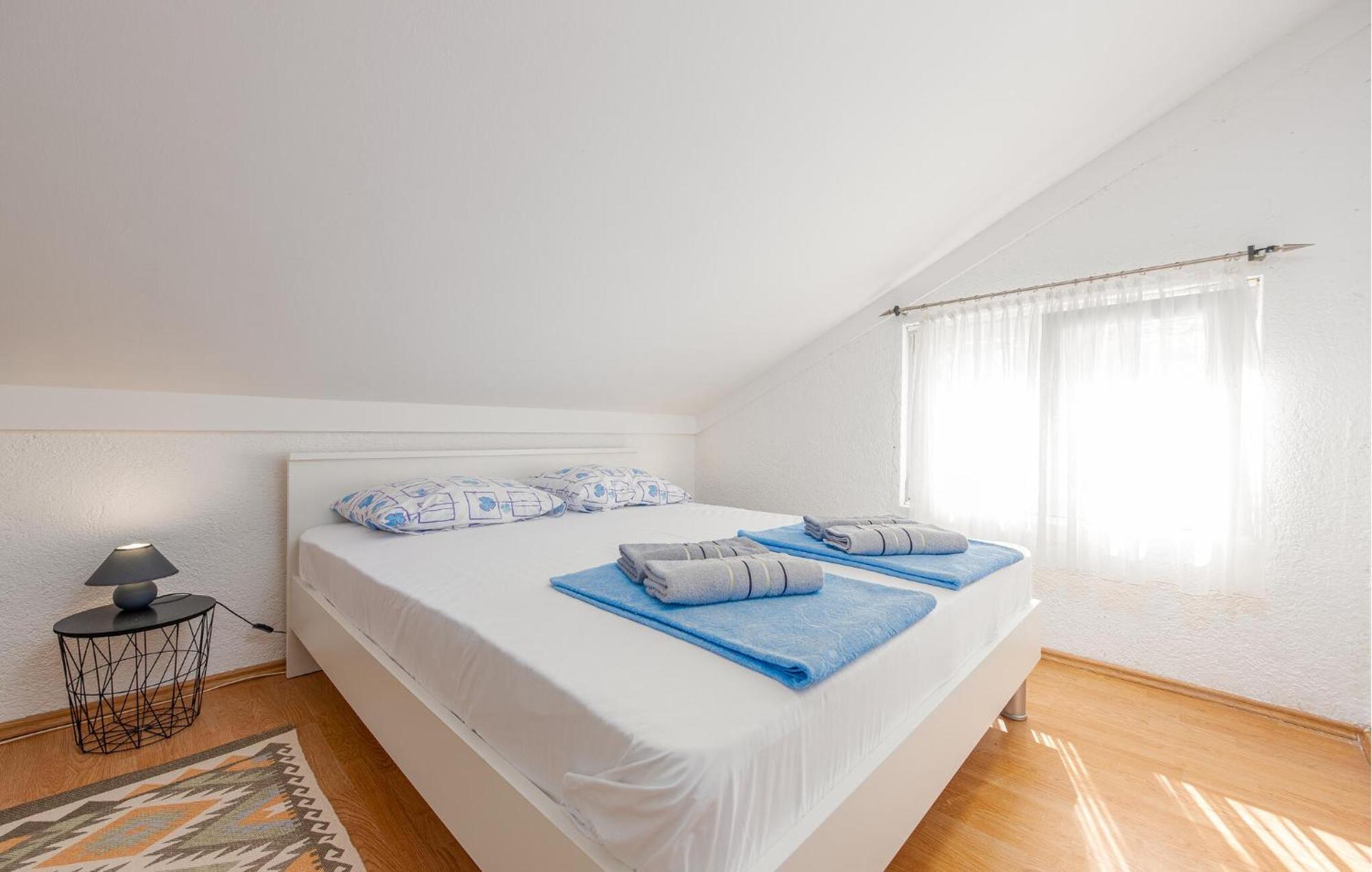 Nice Apartment In Potocnica With House Sea View Borovići Extérieur photo