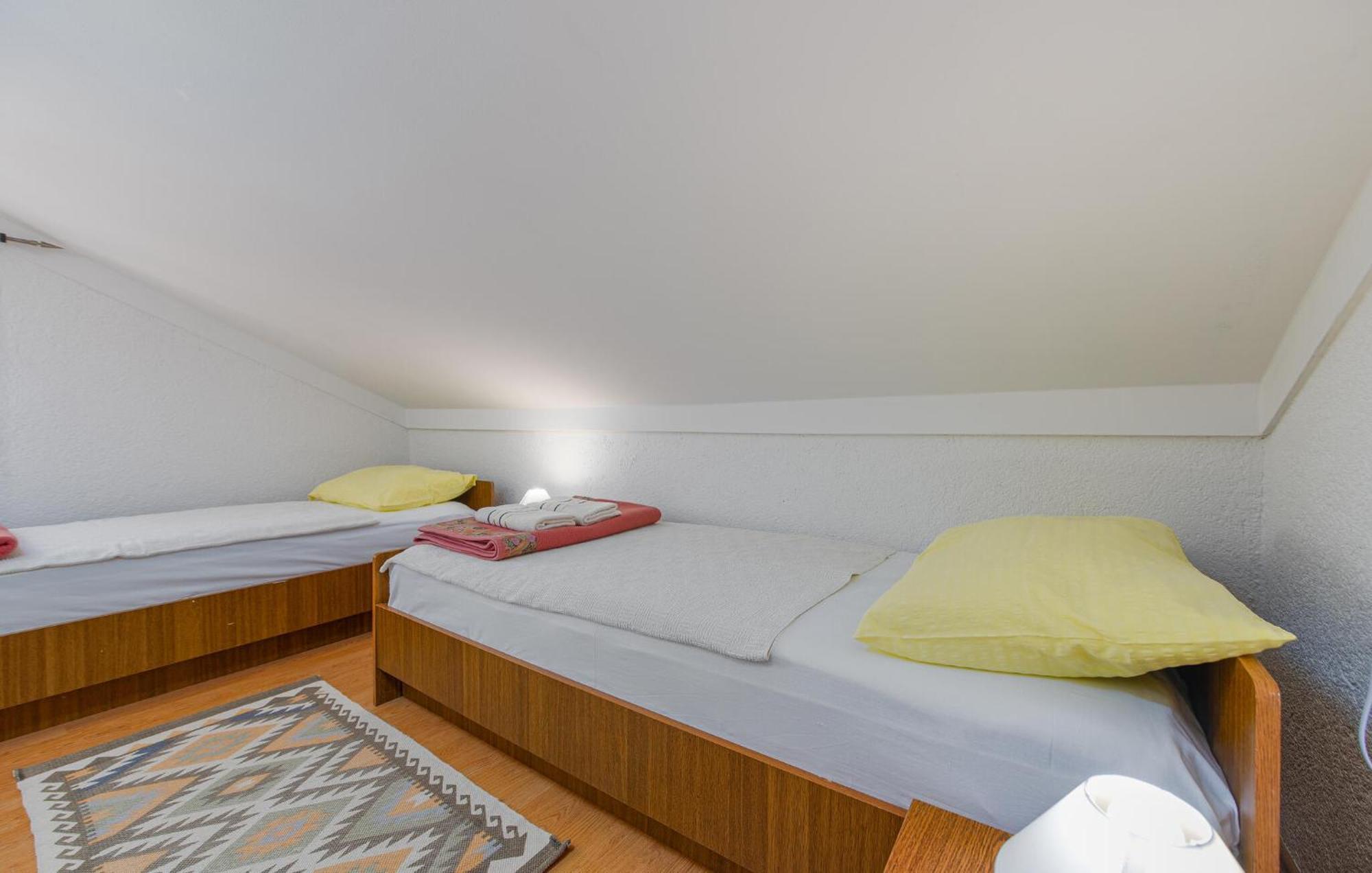 Nice Apartment In Potocnica With House Sea View Borovići Extérieur photo